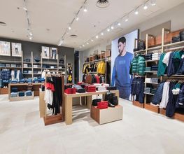 GUESS imagen 6