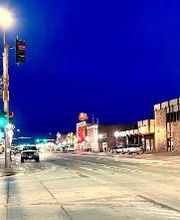 Moose Creek Lodge & Suites image 1