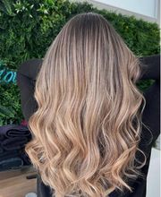 Salon Aloviou Bild 9