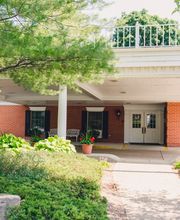 Daniels Family Funeral Home & Crematory image 19