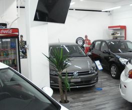WARM UP Centre automobiles Emery P. Bild 8