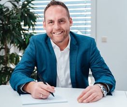Schmolke & Schulte GmbH & Co. KG, Finanz- und Versicherungsmakler