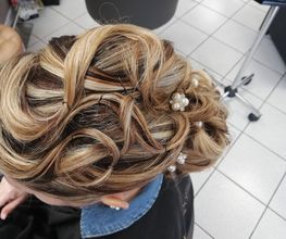 Look Coiffure image 17