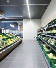 Unsere breite Produktpalette im Handelshof Cuxhaven: Von frischem Obst und Gemüse bis zu hochwertigen Fleisch- und Fischprodukten