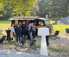Getränke Catering BarCarrosse Mobile Oldtimerbar Bild 10