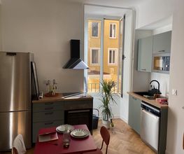 Riviera Décor image 4