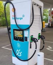Shell Recharge Charging Station Bild 1