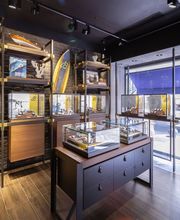 BREITLING BOUTIQUE CANNES image 3