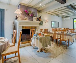 L'Auberge image 9