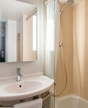 B&B HOTEL Lyon Saint-Priest image 6