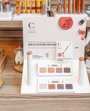 A Fleur De Peau image 15