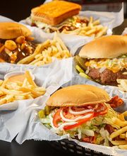 Hotshots Sports Bar and Grill Brunswick, OH image 13