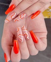 Real Nails Zurich - Nagelstudio - Gelnägel - Frenchnägel - Nägelstudio Bild 6