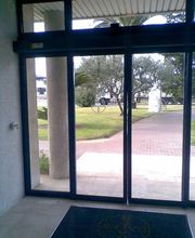 145833-obermatic-puertas-rapidas-de-cristal-4.jpg