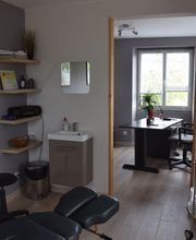 Merlot Gilbert image 2