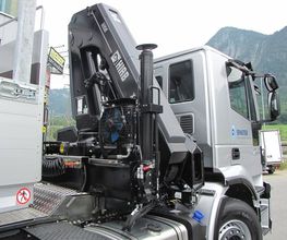 Mayer AG Garage,Carrosserie,Anhänger,Fahrzeugbau Bild 7