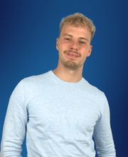 Leander Sternberg - AXA Versicherungen Claus Decker - Kfz Versicherung in  Gummersbach