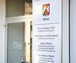 Kanzlei Dr. Wolf, Meyer zu Schweicheln & Martin
Rechtsanwälte Fachanwälte Notare