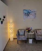 2 Birds Tuina Spa image 10