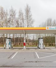 Shell Recharge Charging Station Bild 2
