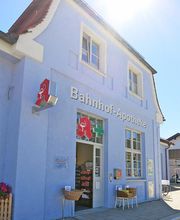 Aussenansicht der Bahnhof-Apotheke