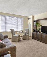 Weinberg Community for Senior Living-CJE SeniorLife image 8