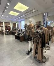 GUESS immagine 17