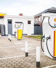 Shell Recharge Charging Station Bild 1