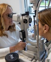 Augencenter Uitikon Dr. med. Jelena Farkas Bild 1