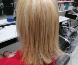 Agora Coiffure image 3