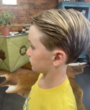 Rusted Roots Hair Lounge image 14