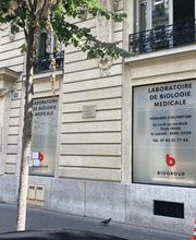 Laboratoire Victor Hugo - Spécialisé AMP - Paris 16e -  BIOGROUP PARIS OUEST image 1