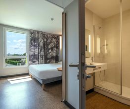 B&B HOTEL Saintes image 6