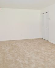 Boothwyn Court Apartments image 11