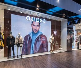 GUESS imagen 2