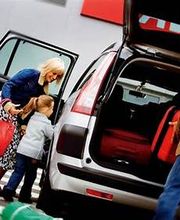 Avis Alquiler de coches - Santander imagen 1