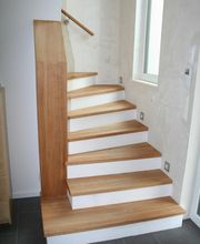 Holzmanufaktur Roland | Treppen-, Türen- und Fensterbau Bild 4