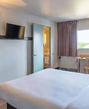 B&B HOTEL Lyon Centre Monplaisir image 13