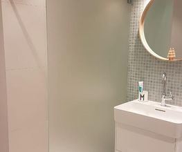 MEINE GLAS DUSCHE - Rahmenlose Duschwände, Duschkabinen, Duschabtrennungen aus Glas im Raum München, Augsburg, Ingolstadt, Landshut, Rosenheim, Allgäu, Oberbayern, Schwaben, Niederbayern.