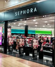 Charlotte Tilbury image 1