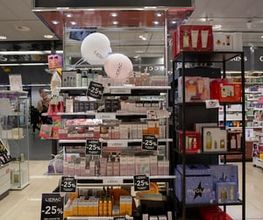 lierac-produits-pharmacie-sun-store-geneve-aeroport