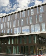 DJH Jugendherberge Stuttgart Neckarpark Bild 1