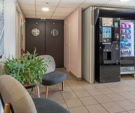 B&B HOTEL Cholet Nord image 3