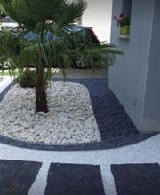 Delange Pere et Fils image 2