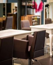 VE are Artists GmbH Bild 2