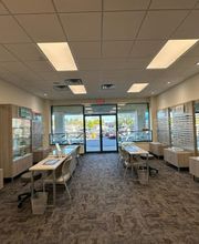 Holloway Eye Care & Optique image 15