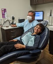 Dr. Andres de Cardenas, DMD image 4