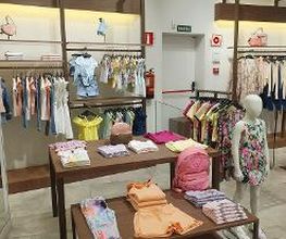 GUESS imagen 4