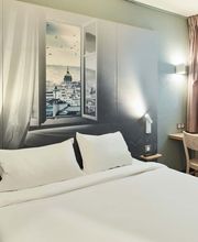 B&B HOTEL Orgeval image 1