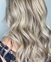 NURIDELUXE / Coiffure / Nail / Cosmetic Bild 4